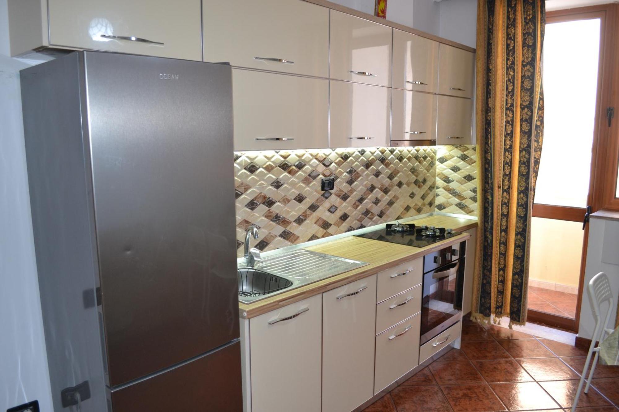 Central 5 Bedrooms Apartment Partial Seaview Vlorë エクステリア 写真