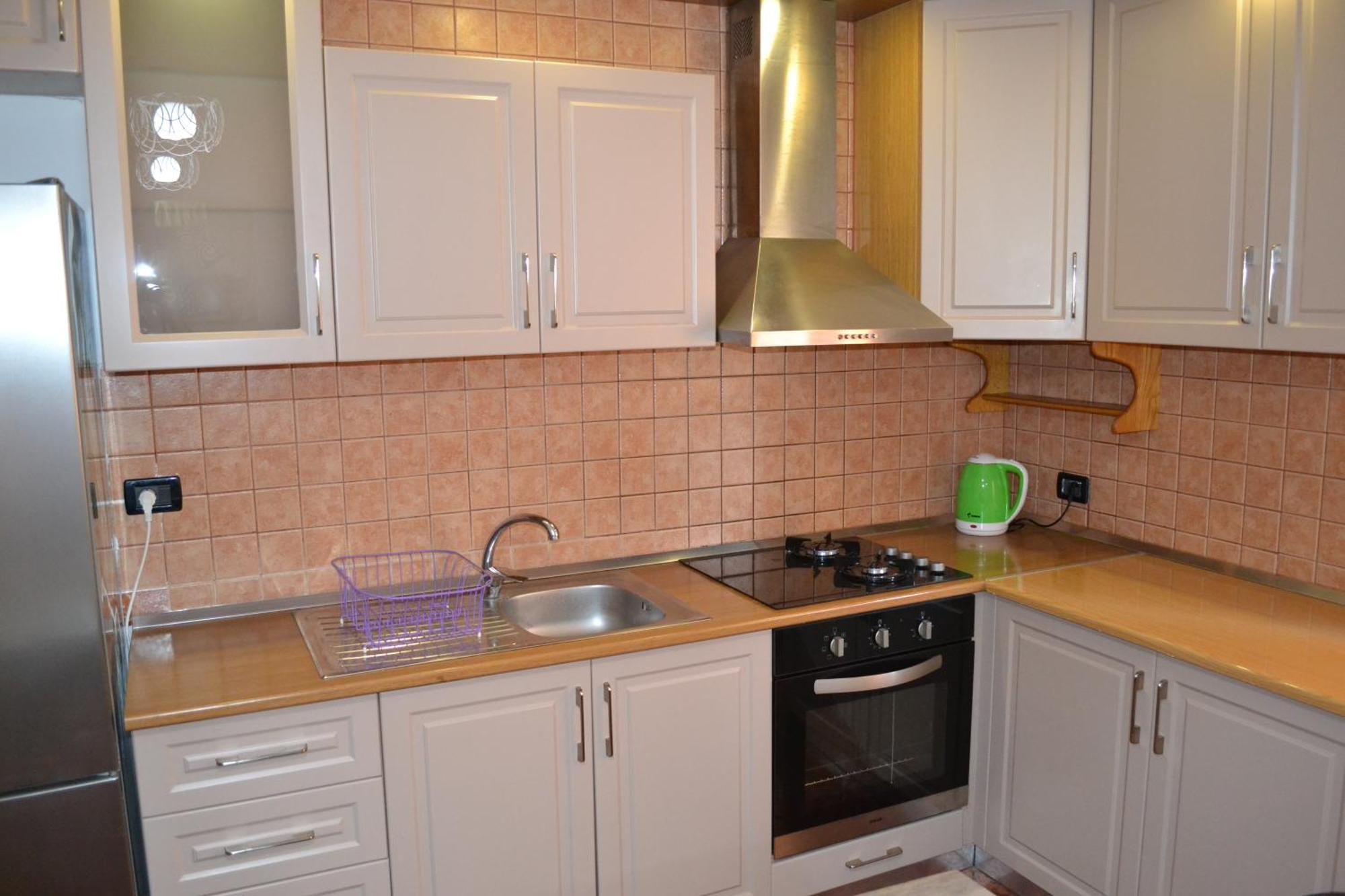 Central 5 Bedrooms Apartment Partial Seaview Vlorë エクステリア 写真